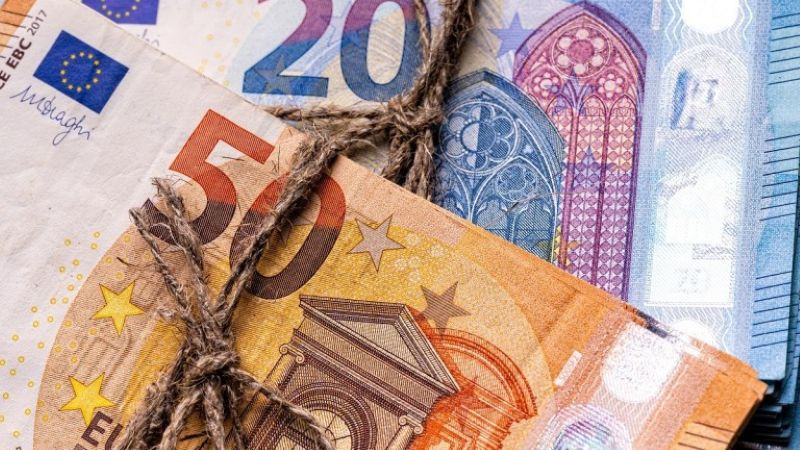 Какво ще се случи с бързите кредити след въвеждане на еврото догодина?